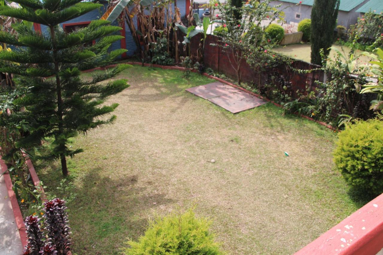 Geo Guest House Pokhara Exterior foto
